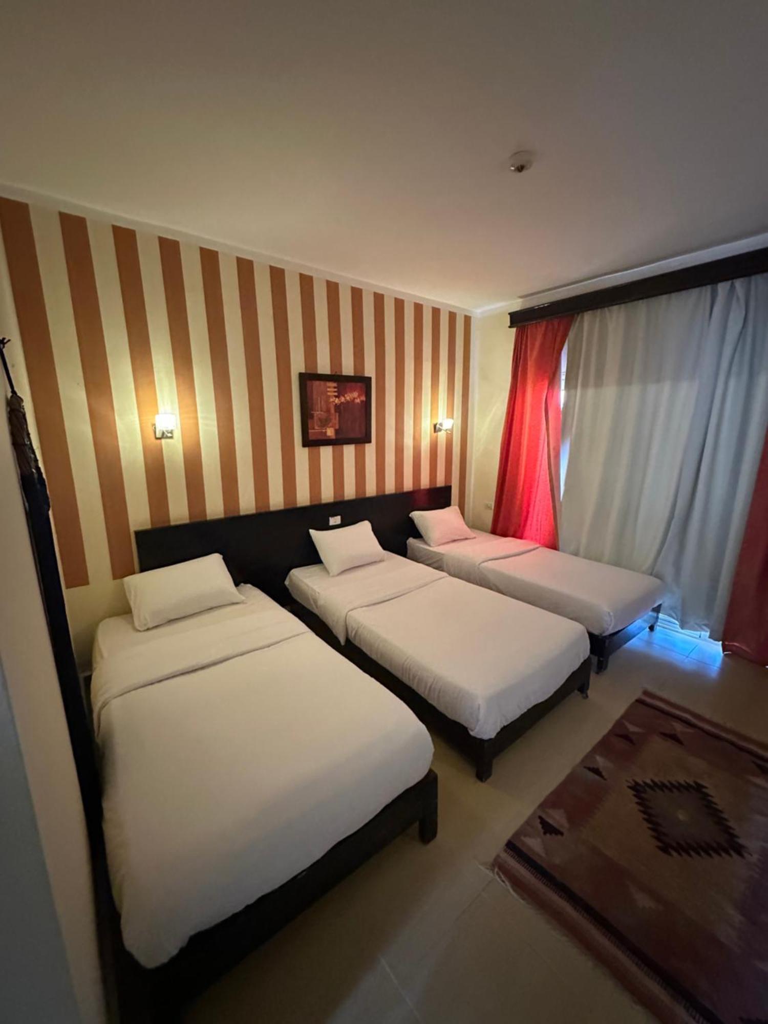 New Sea Sun Hotel Dahab Bagian luar foto